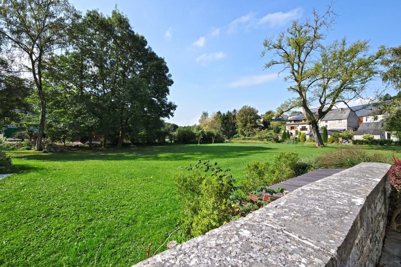 Hotel Le Saint Hadelin Celles  Exteriér fotografie